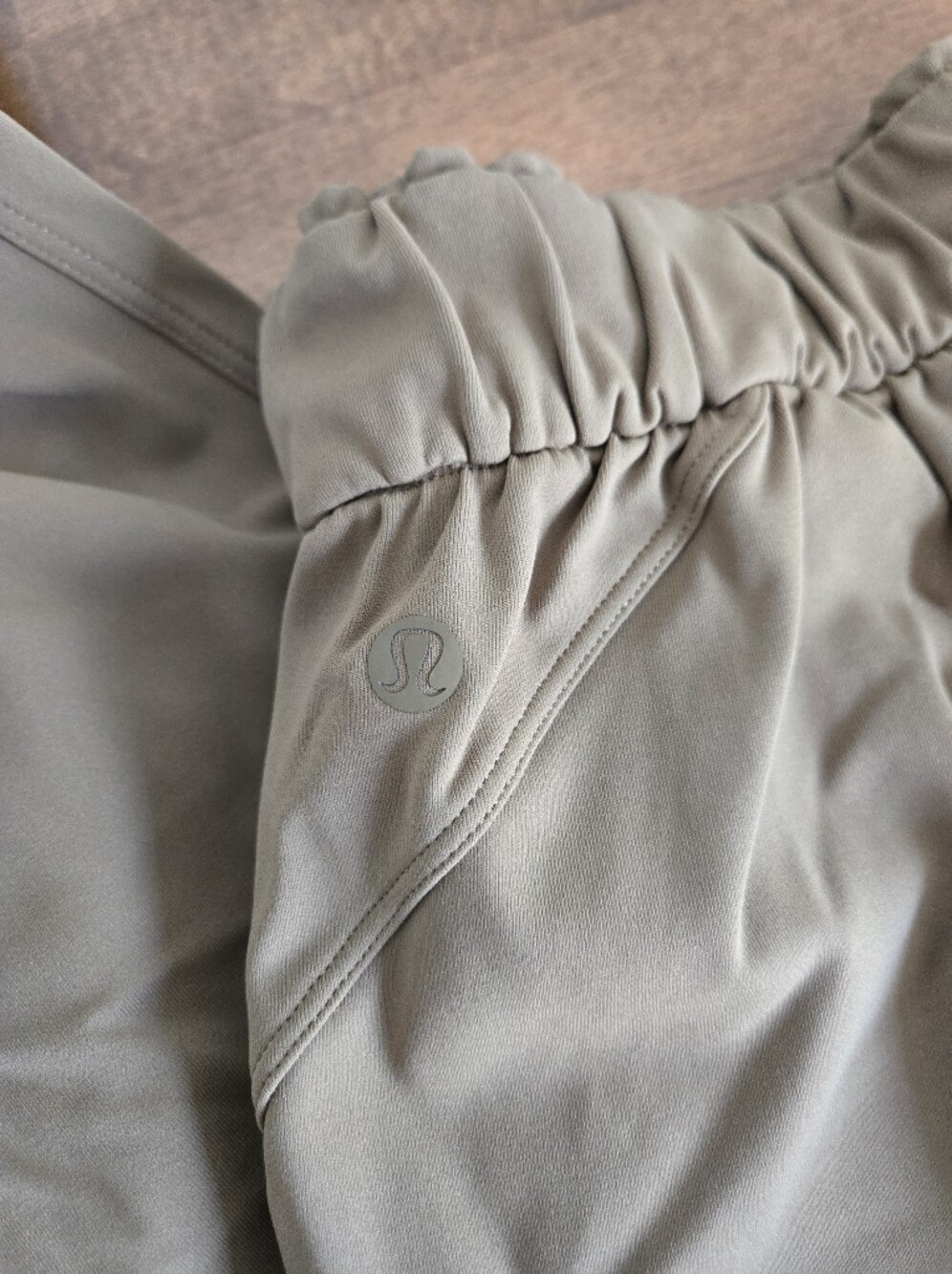 Lululemon Stretch High-Rise Jogger Pant *Full Length Artifact Size 2 - Picture 4 of 6